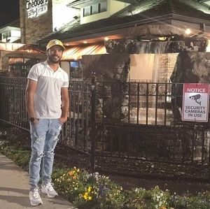 Meet your Posher, Tirso